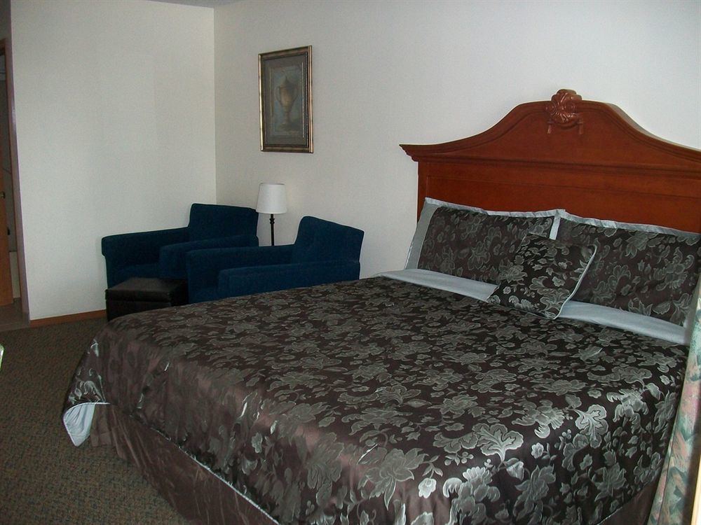 Shady Acre Inn And Suites Брансон-Уэст Экстерьер фото